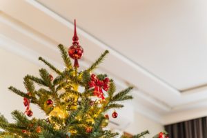 What Is The Most Common Tree Topper
